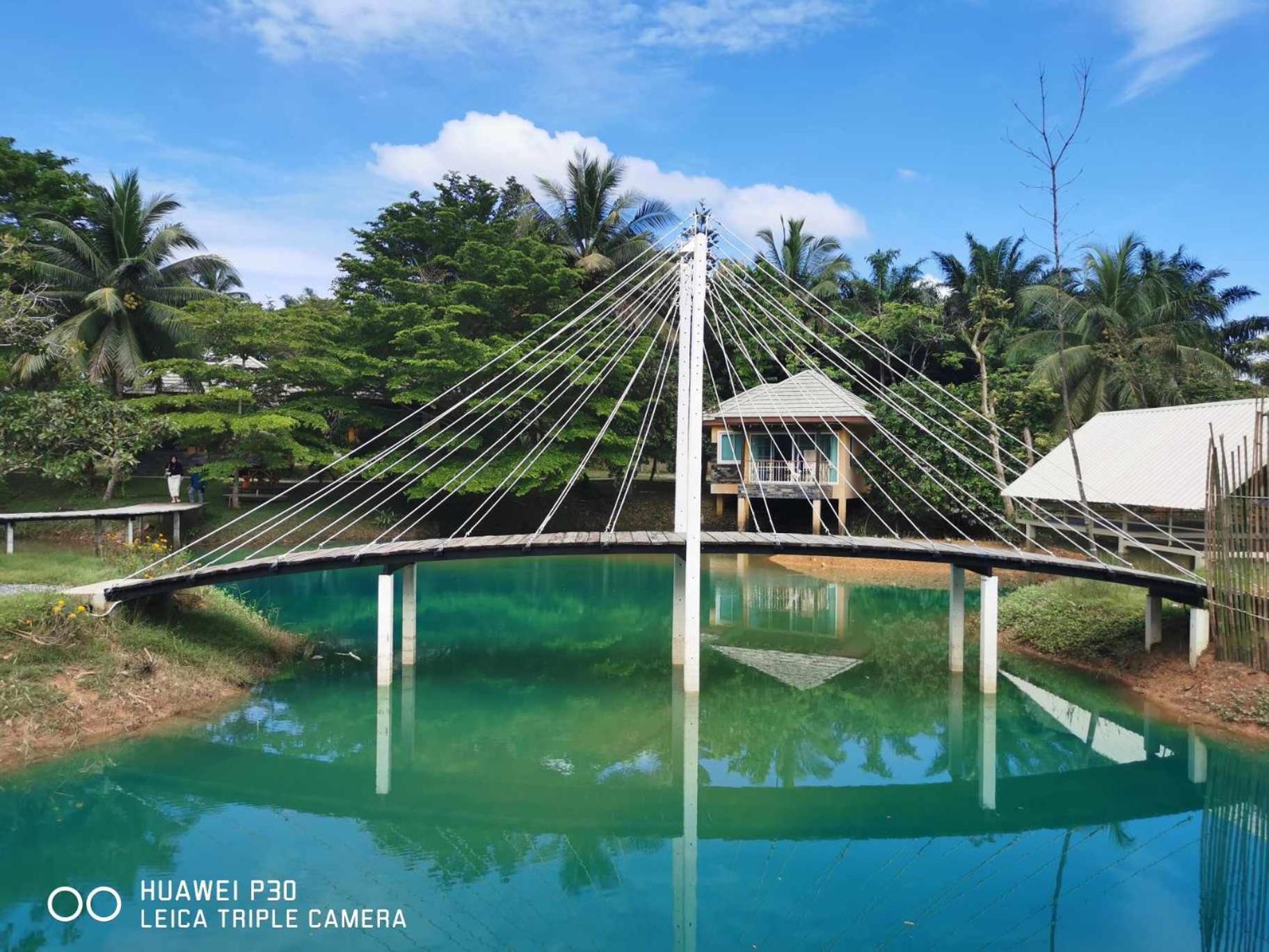 ฟาร์มสุข เรสซิเดนซ์ แอนด์ รีสอร์ต Hotel Langu ภายนอก รูปภาพ