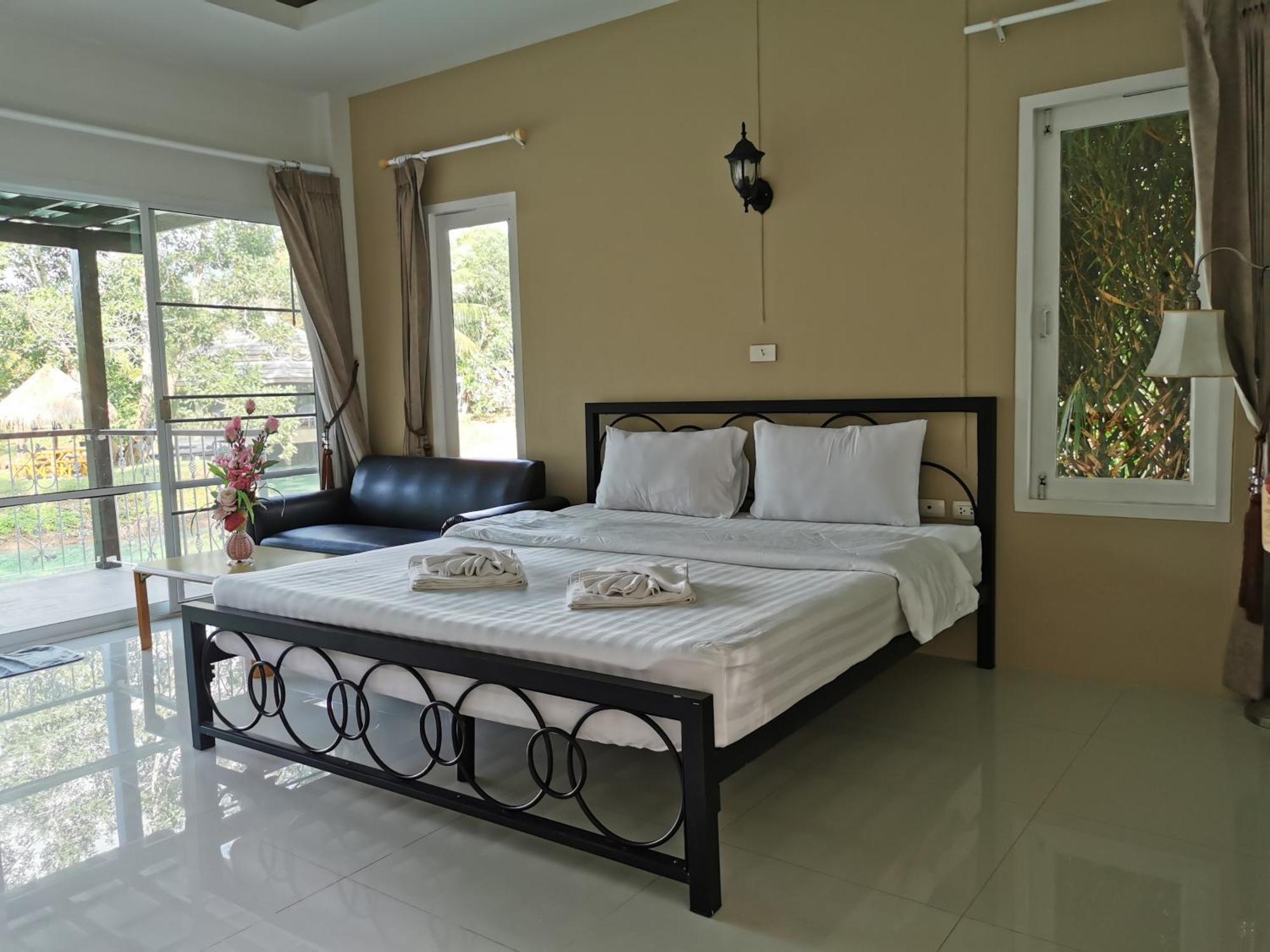ฟาร์มสุข เรสซิเดนซ์ แอนด์ รีสอร์ต Hotel Langu ภายนอก รูปภาพ